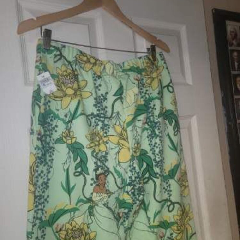 Disney Princess Tiana & the Frog Jogger Pants NWT Size Large W/FREE DISNEY GIFT